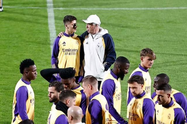 1704947413374039519.jpeg GDg3JliWcAAQAUg.jpeg