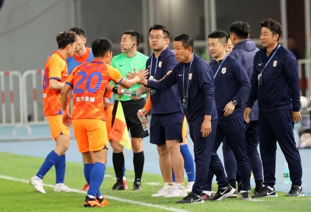 华体在线登录官网-5天！崔康熙改变了山东队什么？队员自解：活力+统一